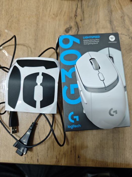 Продам игровую мышь logitech
