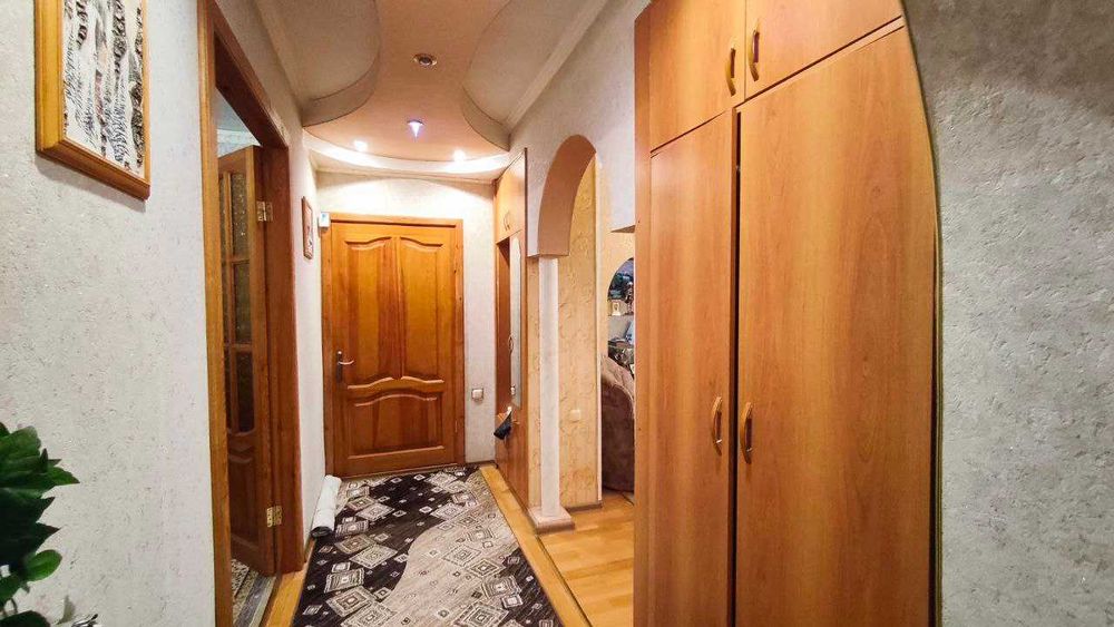 Продам 3-х комнатную квартиру