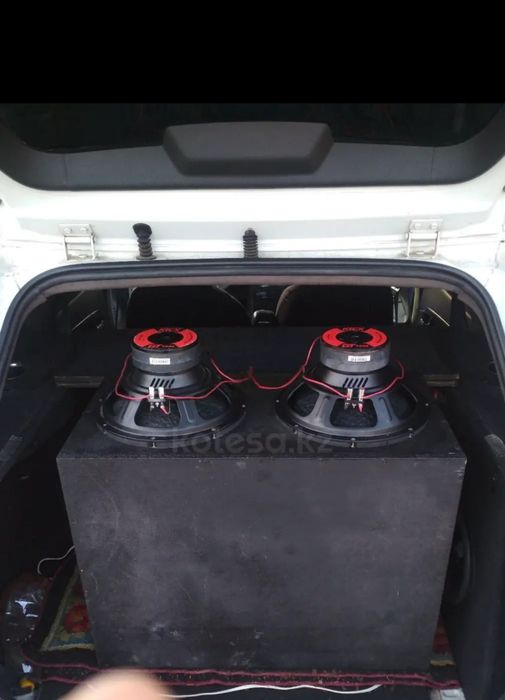 Продам LADA Priora.