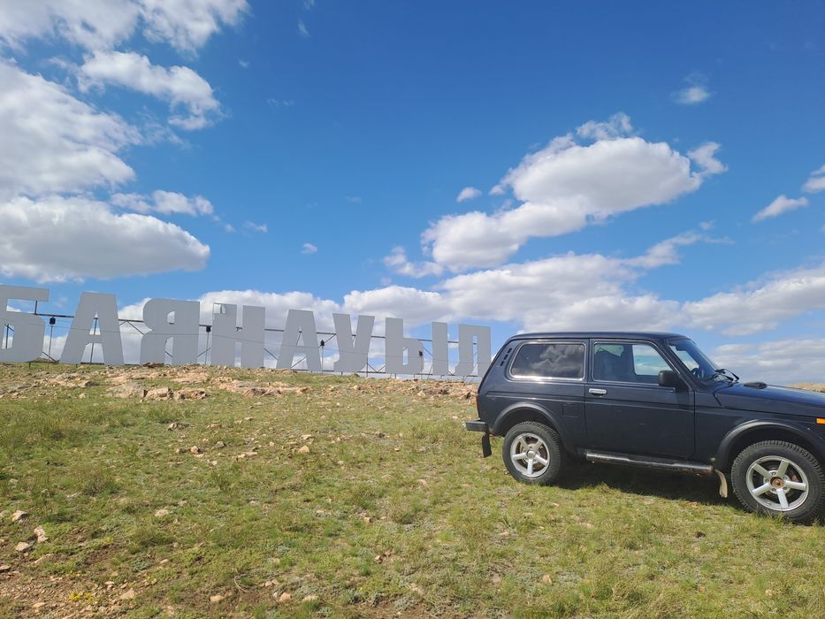 Продам Нива 21214