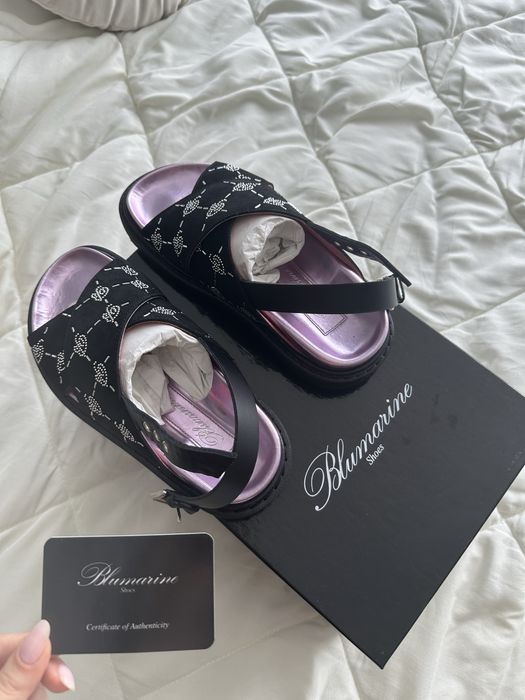 По договаряне Blumarine, Guess, Scarperia дамски сандали, балеринки/пантофи и лоуфъри