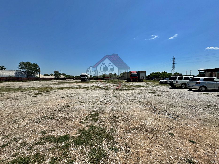 Хале 300кв.м, промишлено помещение под наем, в промишлена зона