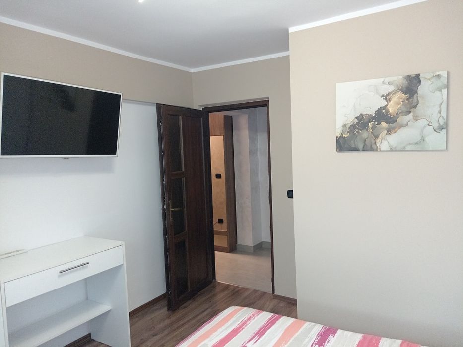 Apartament 2 Camere, Decomandat, Comănești – Strada Nufărului
