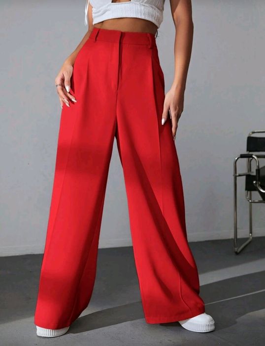 Нов панталон S размер