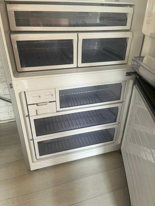 Холодильник BEKO