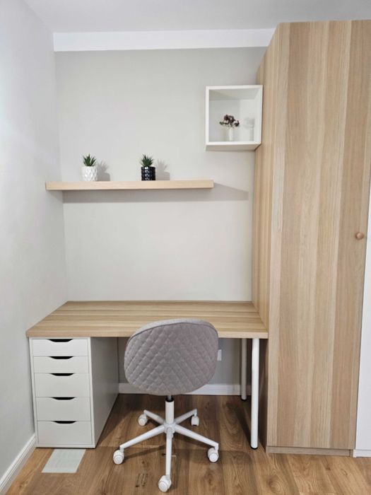 Birou ikea alb cu stejar/mesteacan, Popesti Ilfov