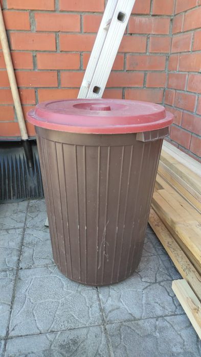 Бак для мусора 80 л