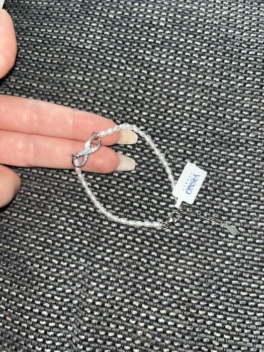 Чисто нова перлена гривна