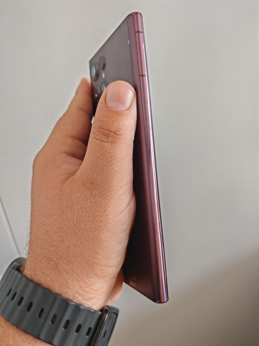 Samsung S22 Ultra 256 GB 12 GB RAM