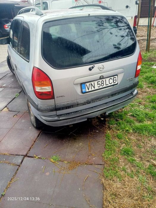 La pachet sau separat 2 Bucati Opel Zafira 1.8 benzina si gaz GPL