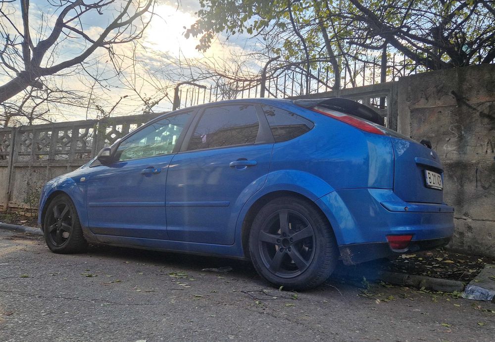 FORD Focus 2007 — imagine 5