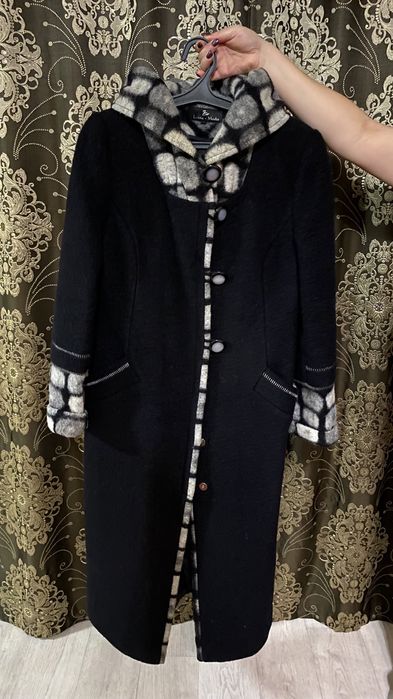 Продам пальто