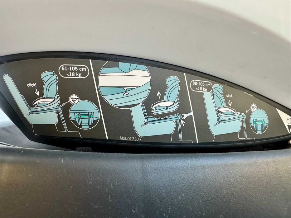 Scaun auto copii iZi Modular X1 i-Size + Bază ISOfix BeSafe iZi Modul.