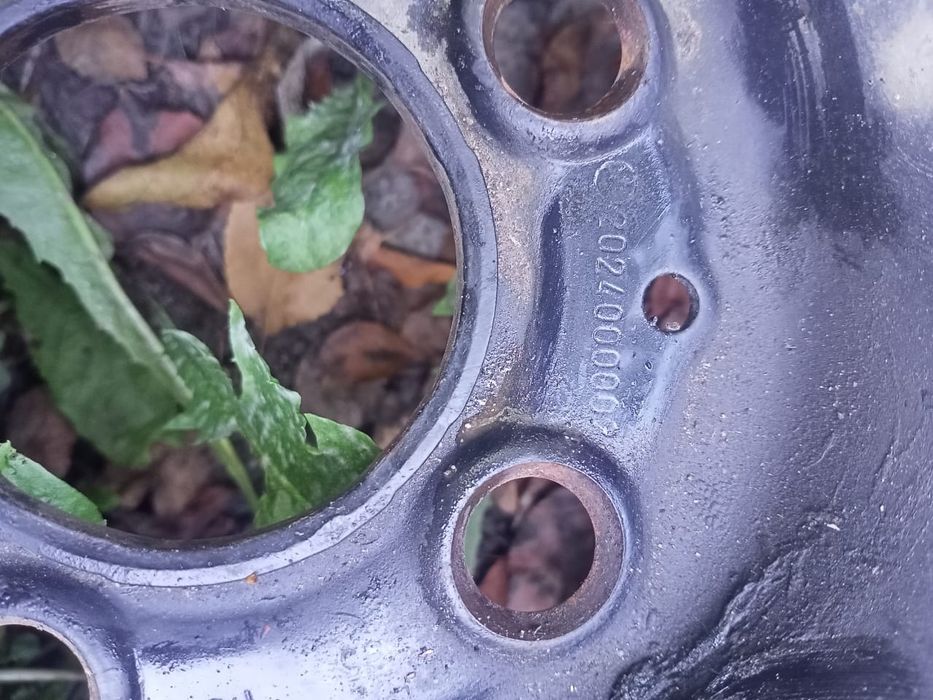 Продам шины на дисках
