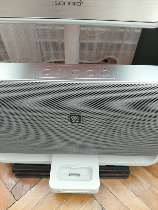 Vind dock i pod Altec Lansing M-602