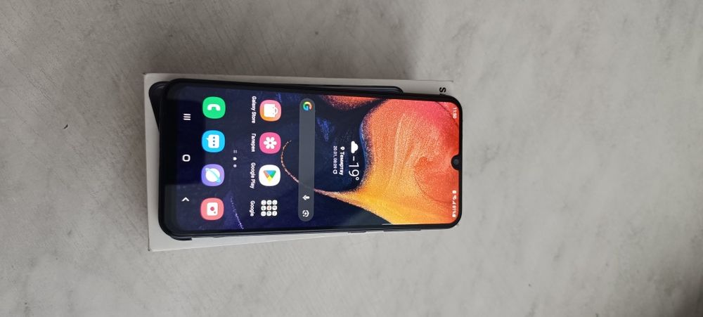 Продам Самсунг а 50