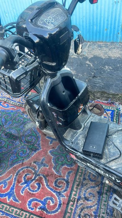 Скутер СК8, ц: 78000