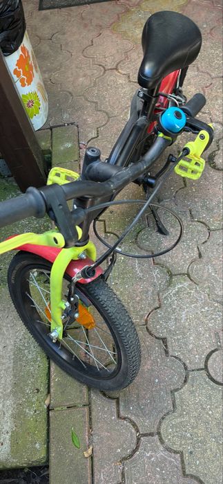 Biciclete pentru varsta de 5-6 ani bine intretinute pastratr la interior