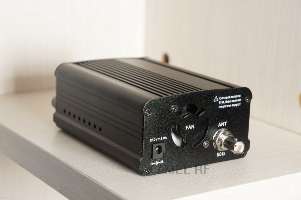 Мощен FM предавател трансмитер 7,  15, 30W. Налични !