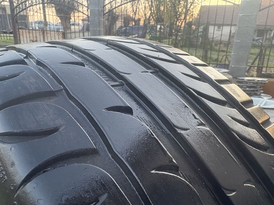 4 броя летни гуми 255 / 35 R 19
