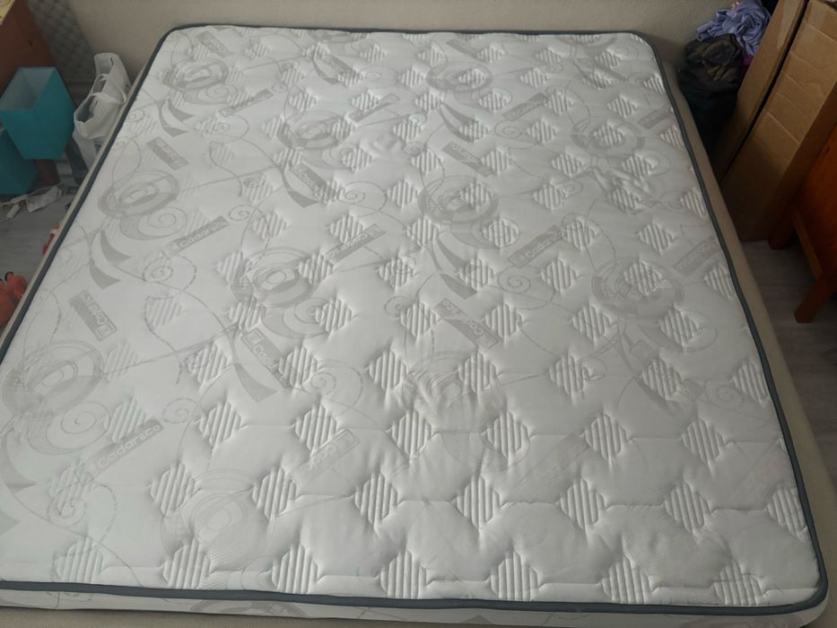 Saltea NOUA super-ortopedica Caddar Supreme 24cm cu arcuri 200x180 cm