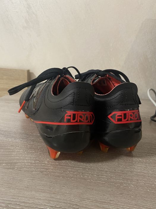 Бутонки New Balance Furon 39,5 номер