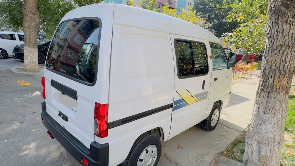 Damas kombi sotiladi