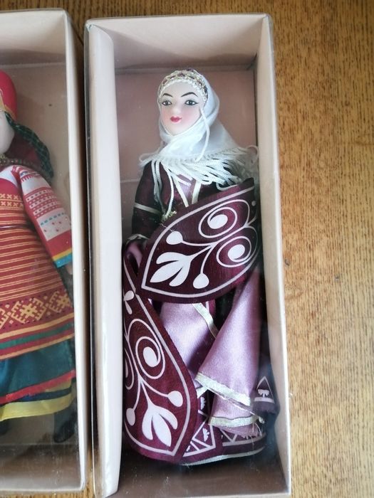 Куклы в народных костюмах