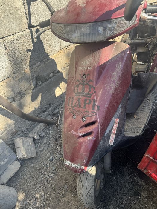 Продам мапед на запчасти хондай