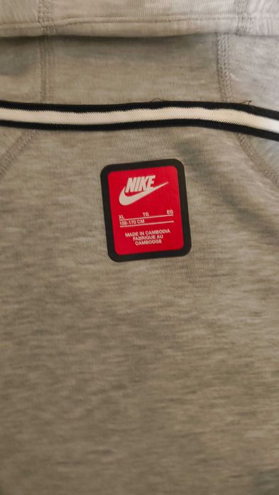 Tech fleece горнище оригинално