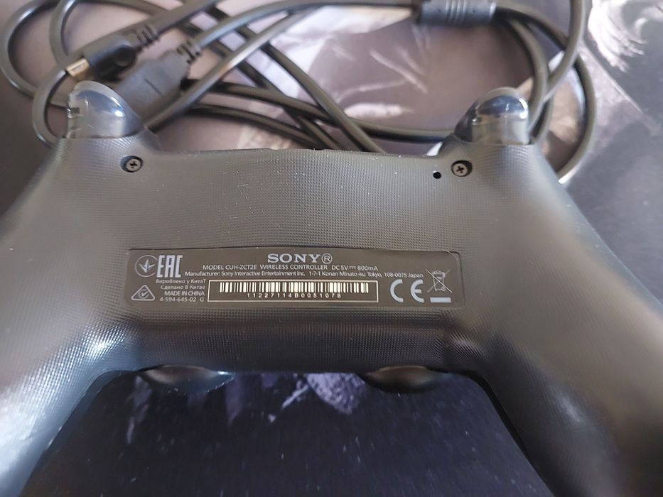 Геймпад Dualshok PS4