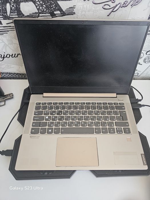 Лаптоп  lenovo .