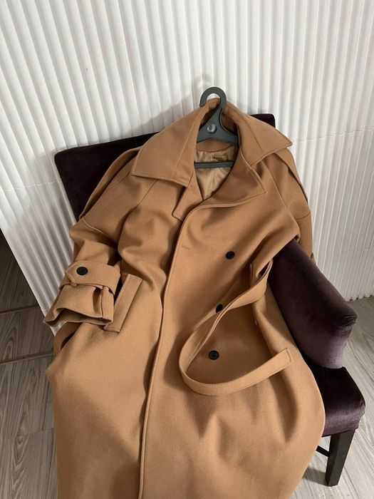 Продам пальто (3 шт)