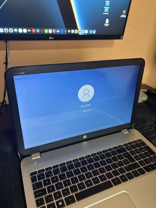 Laptop HP Envy 15 cu I7 , GT740M, 12GB RAM de piese + BONUS periferice