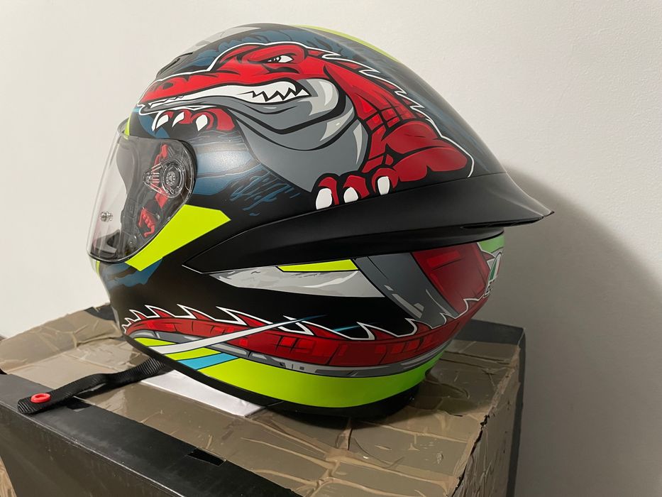 Каска за мотор AGV K1s