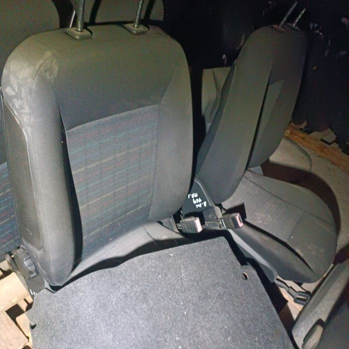 Салони за Автомобили разпродавам