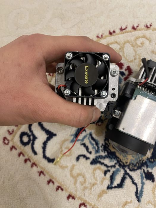 —Би ЛеД— Производство Китай