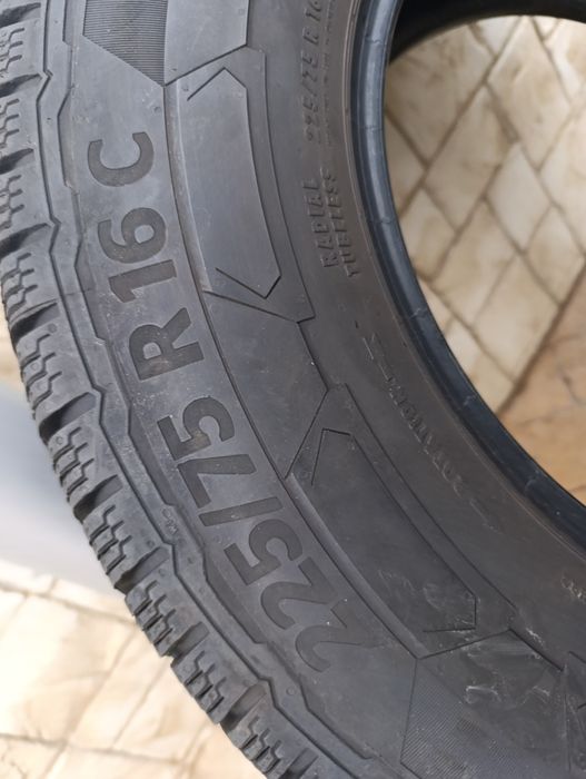 Зимни гуми Continental 225/75/16 C 121/120