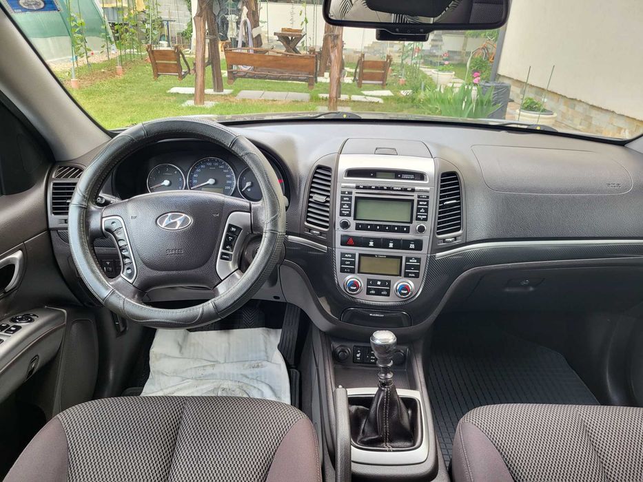 Autoturism Hyundai santafe 2010