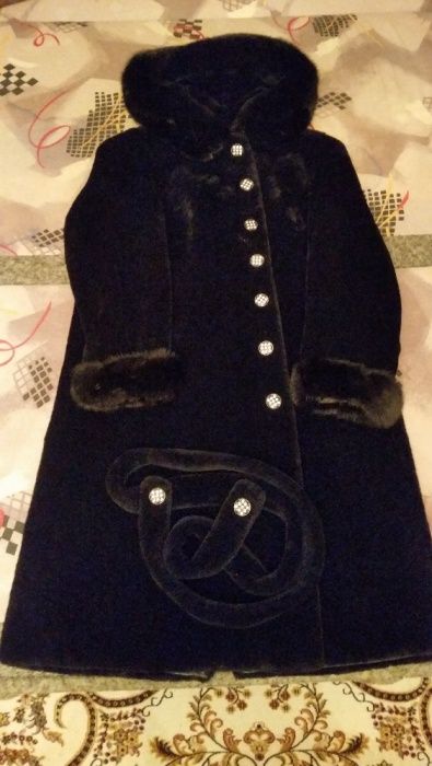 Шуба новая из мутона