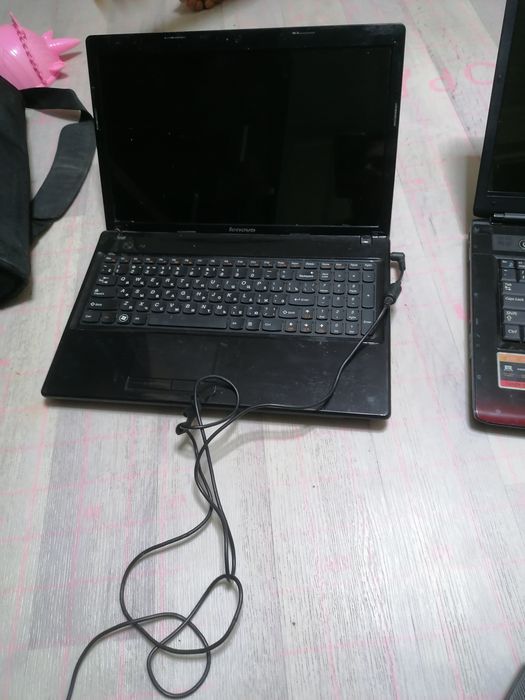 Продам ноутбуки SAMSUNG LENOVA