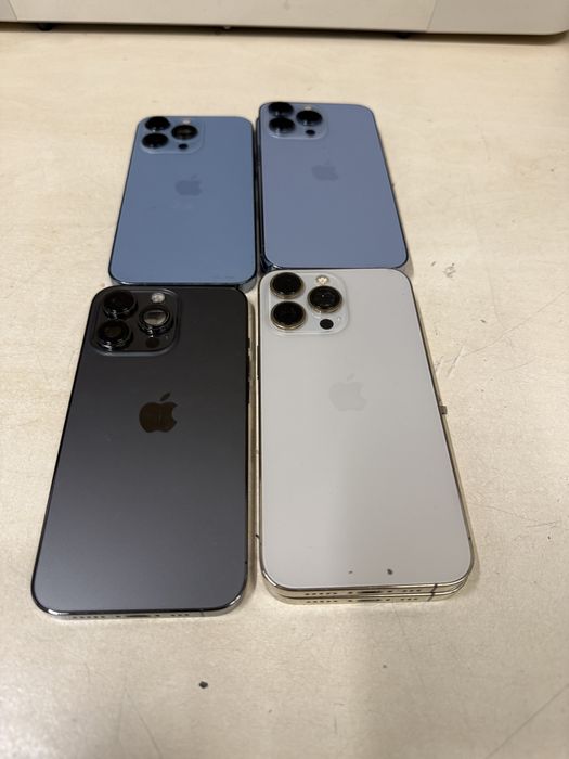 Carcasa originala iphone 13 pro