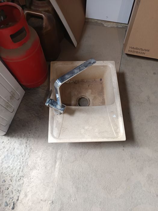 Продам мойка без смесителя