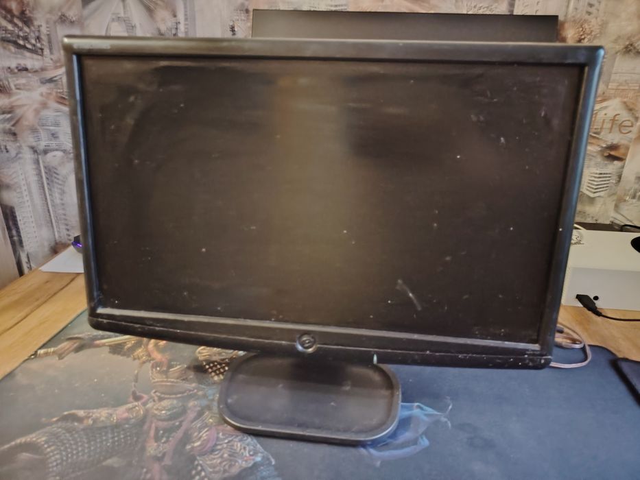 Продам монитор на VGA