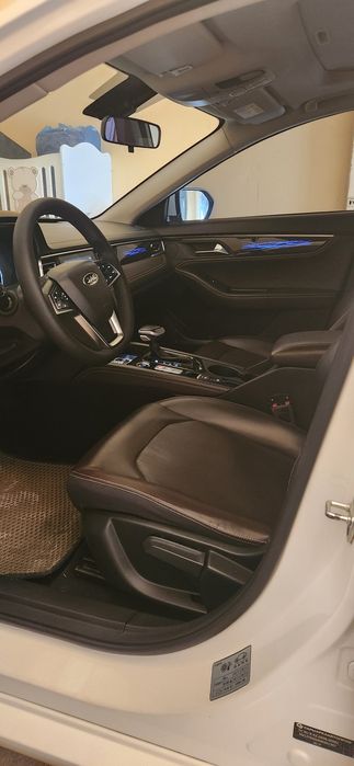 JAC J7  srochniy sotiladi