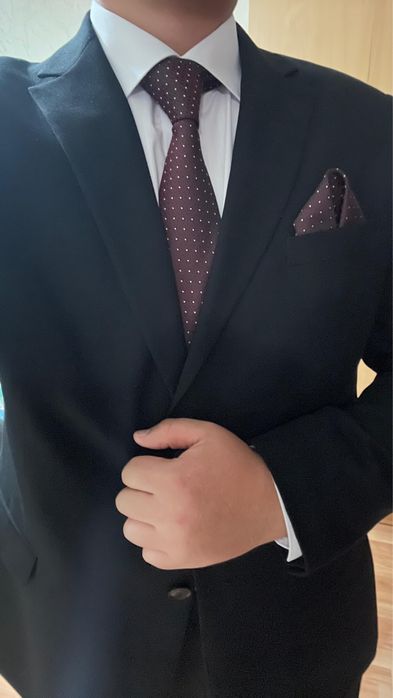 Продается мужской костюм, размер 56