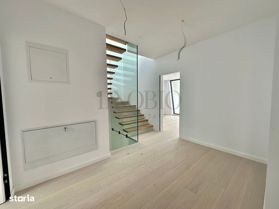 Vila 5 Camere | Rooftop Pool | Smart Home |