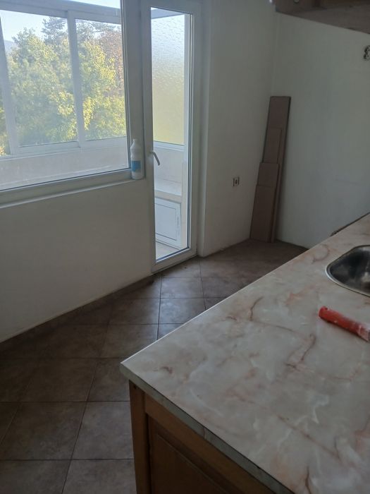 Продава се Тристаен апартамент в Севлиево - 72 кв.м за 957 €/кв.м - Снимка #3