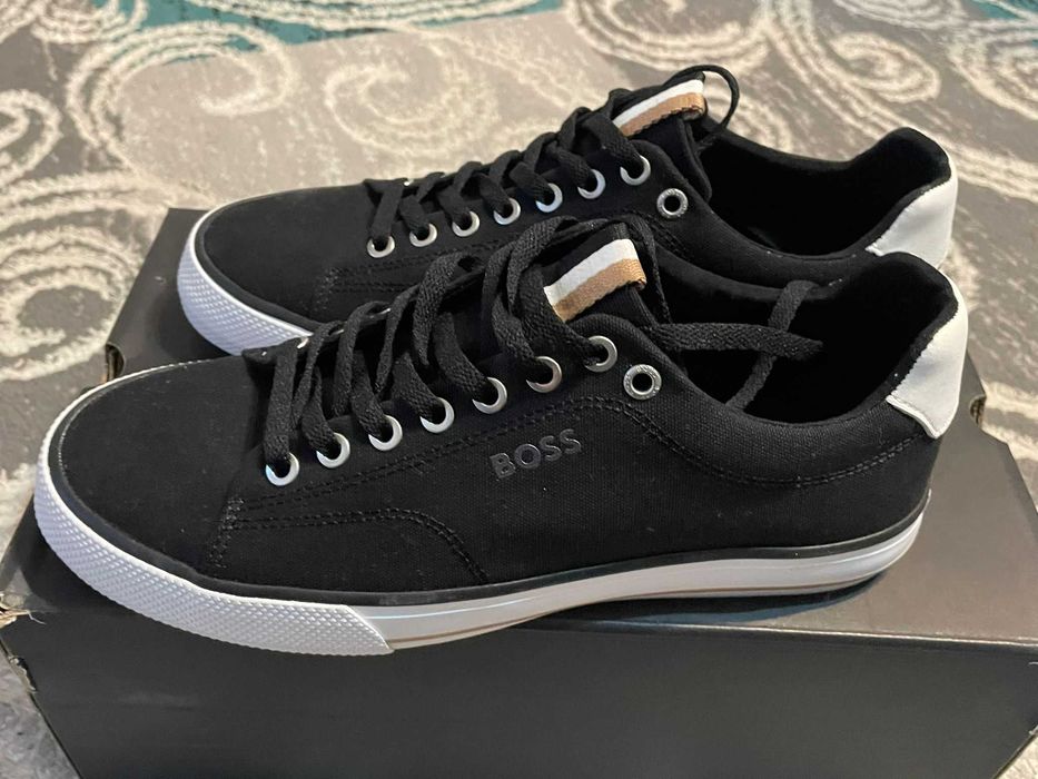 BOSS Sneakers- Aiden Tenn nr 41