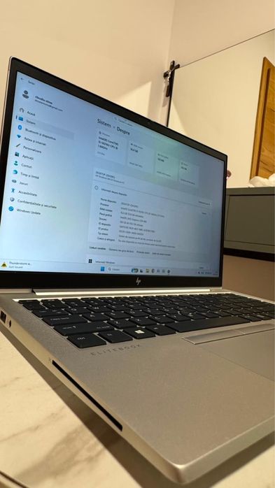 Laptop hp i5 achizitionat acuma 6 luni